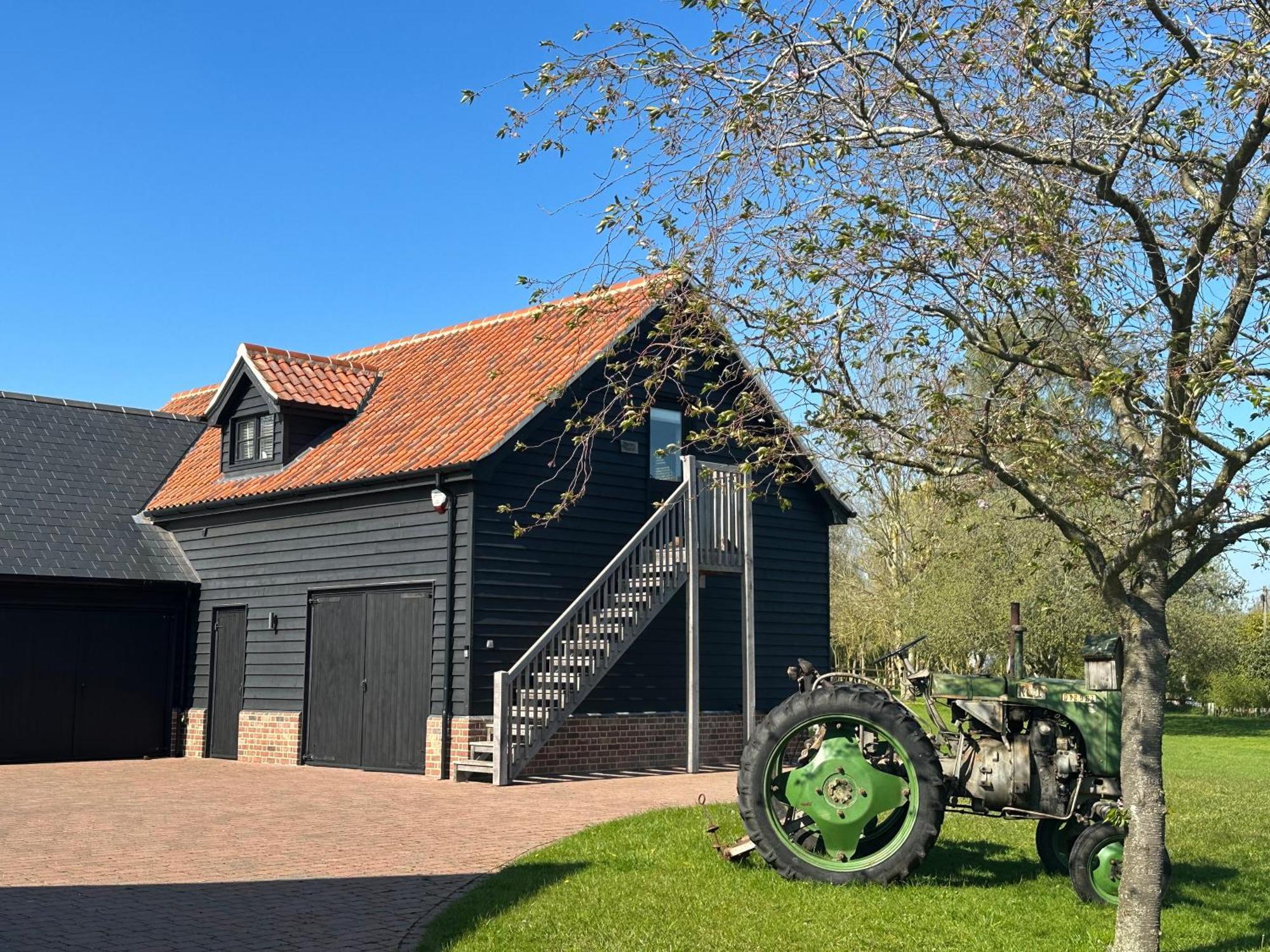 The Old Piggery, Cart Lodge In Newbourne Extérieur photo